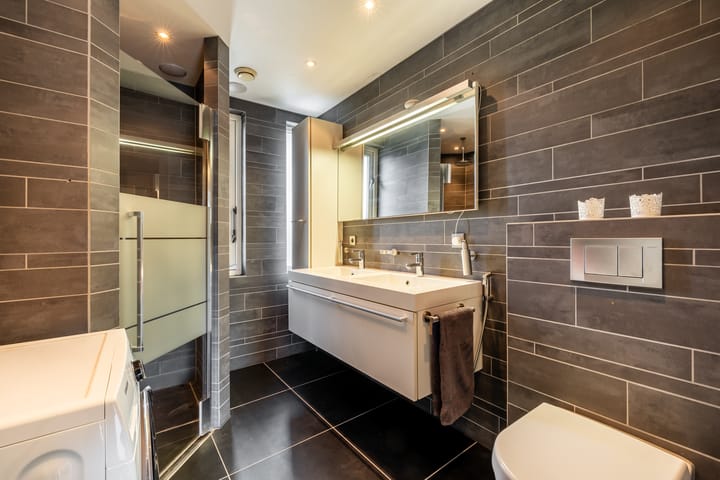 Photo 27 of Cairostraat 8