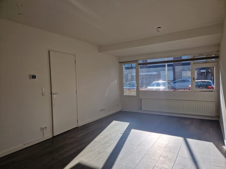 Foto 10 van Caspar Damstraat 53