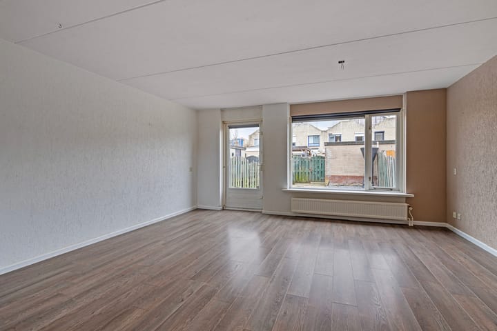 Foto 3 van Esdoornlaan 55