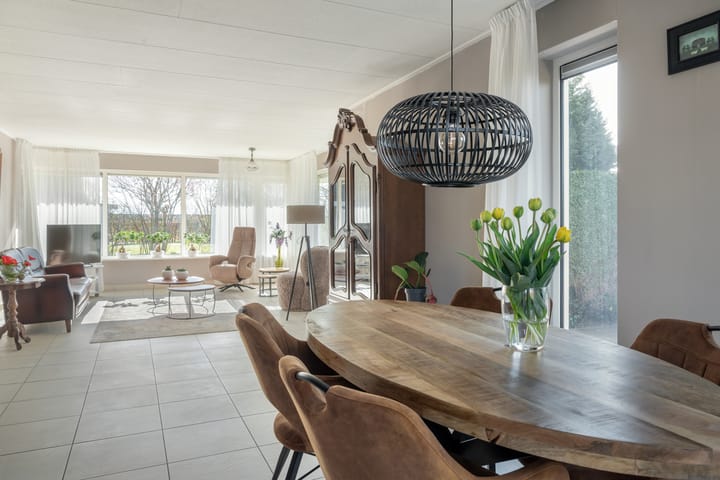 Foto 18 van J. Wiemersstraat 30