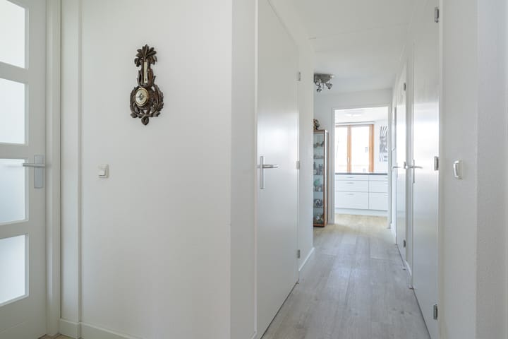 Photo 6 of Irenestraat 35-A