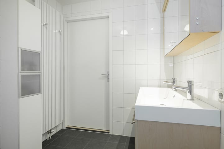 Photo 8 of Irenestraat 35-A