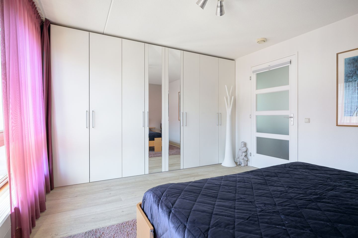 Photo 10 of Irenestraat 35-A