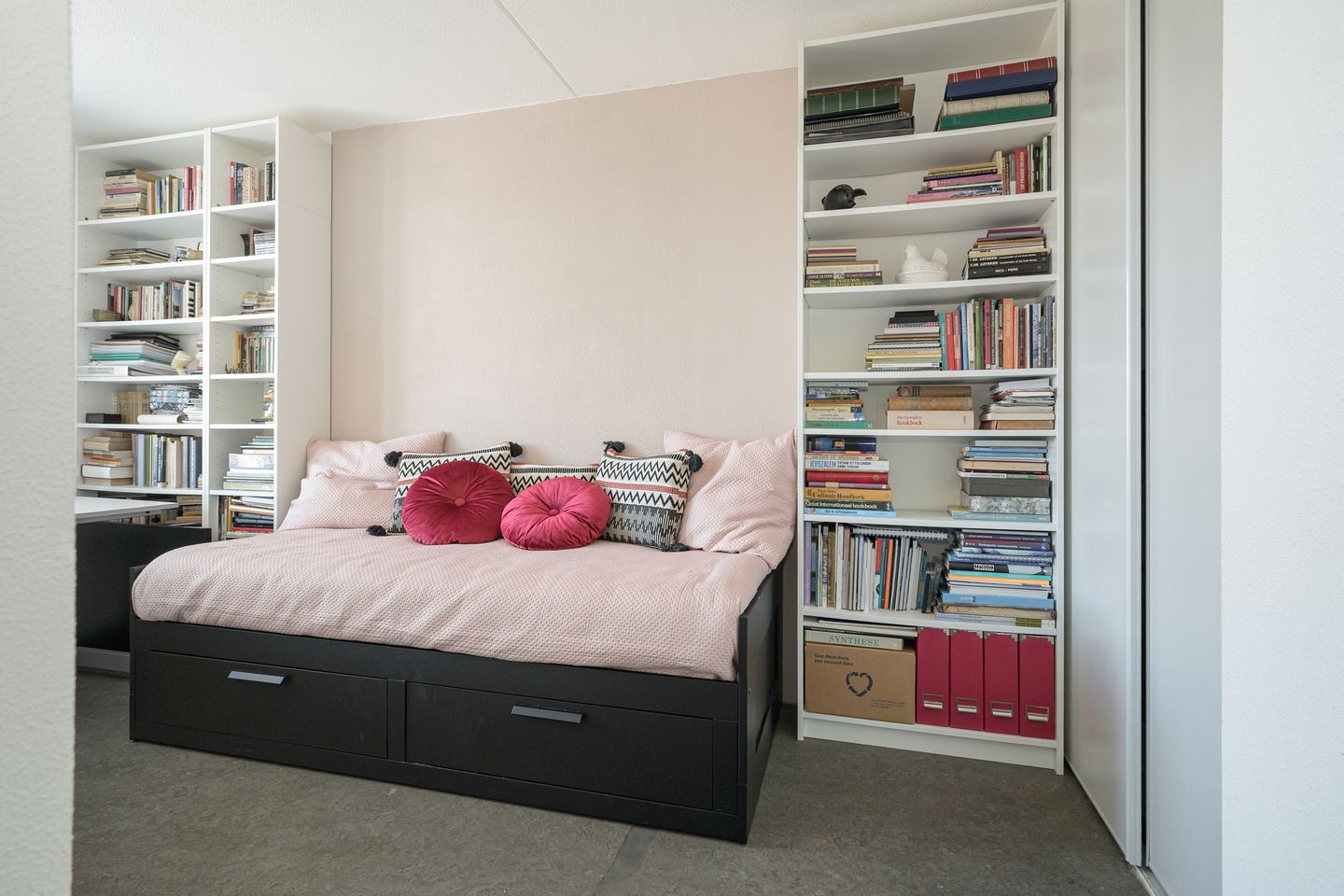 Photo 25 of Irenestraat 35-A