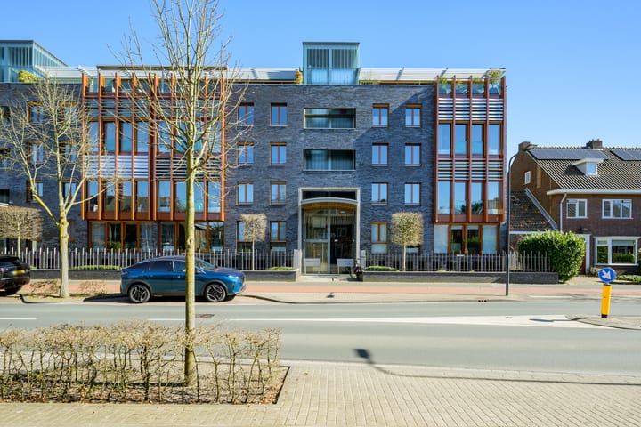 Photo 27 of Irenestraat 35-A