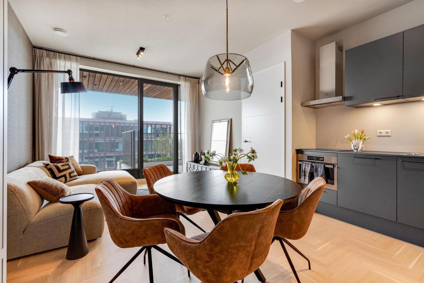 Photo 5 of Hoola van Nootenstraat 343