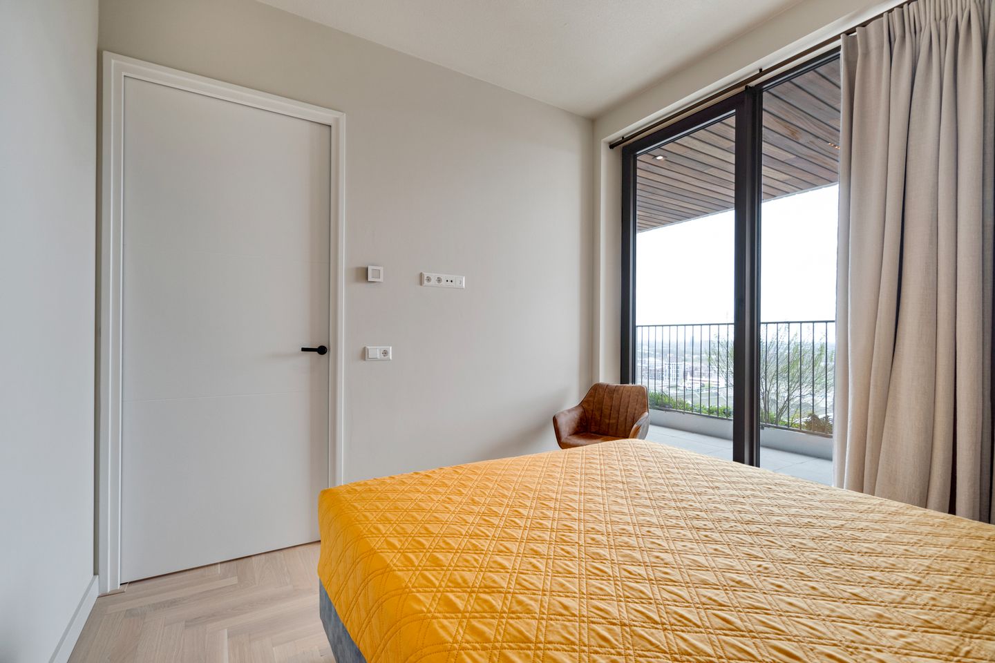 Photo 25 of Hoola van Nootenstraat 343