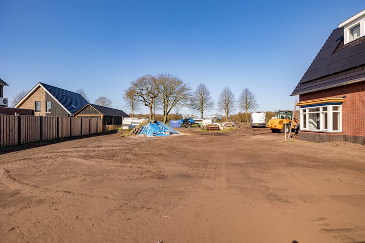 Photo 2 of Ywehof 47