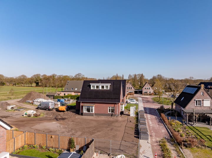 Photo 9 of Ywehof 47