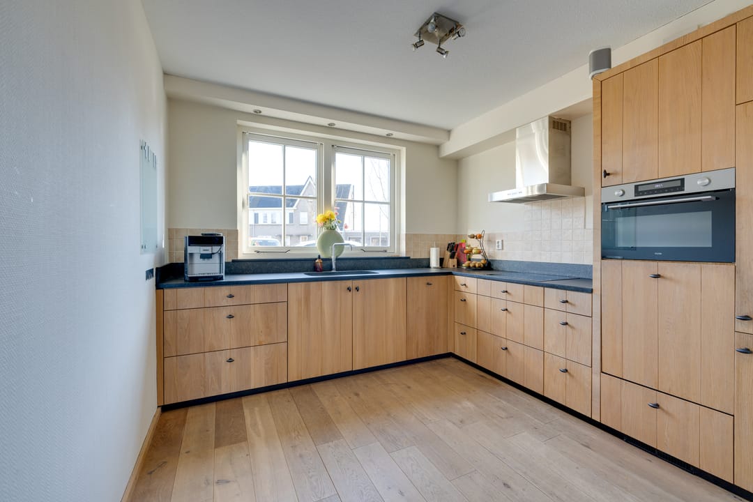 Foto 17 van Houtwerf 10