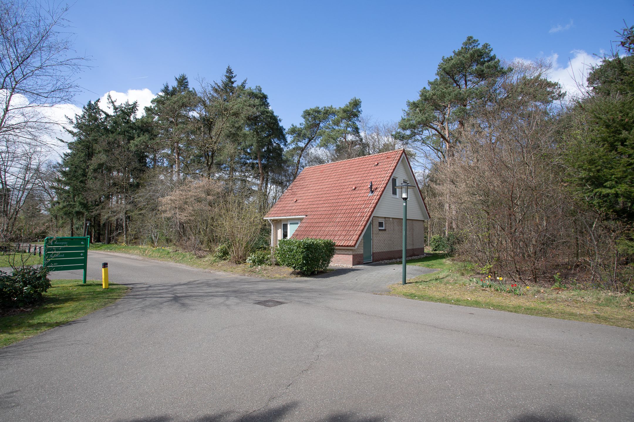 Foto 6 van Valkenlaan 76