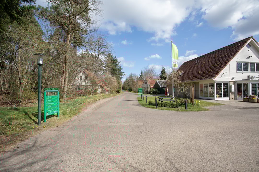 Foto 46 van Valkenlaan 76