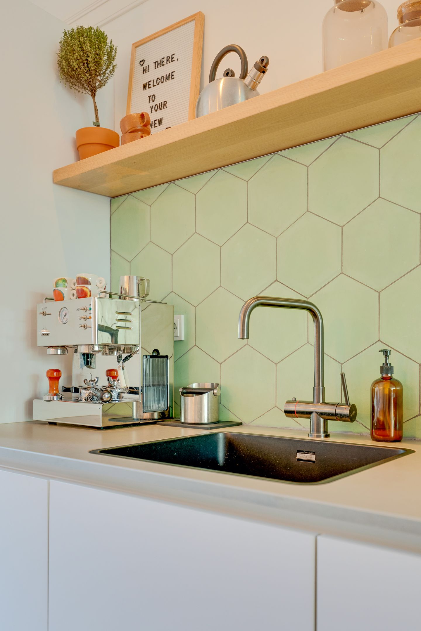 Foto 14 van Jasonstraat 46-1