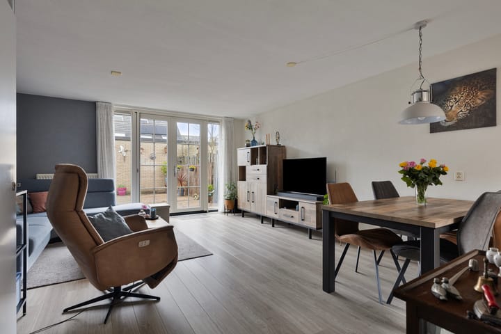 Foto 9 van Cor Witschgestraat 12