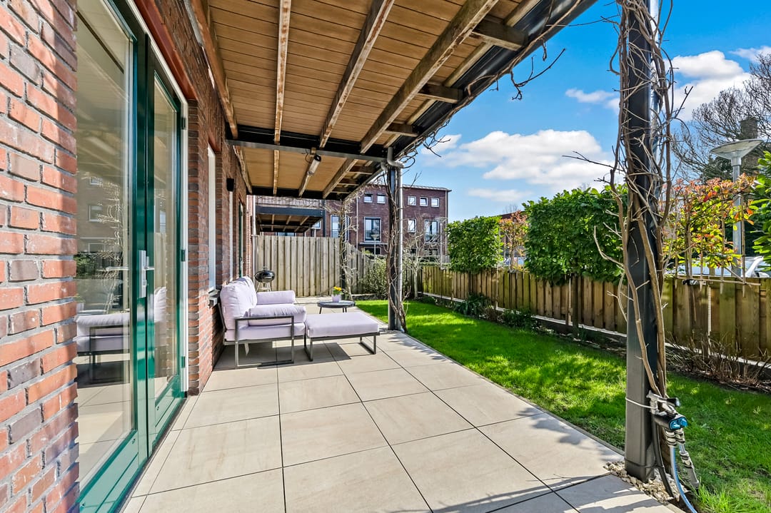 Photo 22 of Spaarwaterhof 15