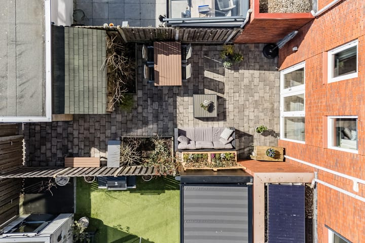 Foto 21 van Van den Broekstraat 55