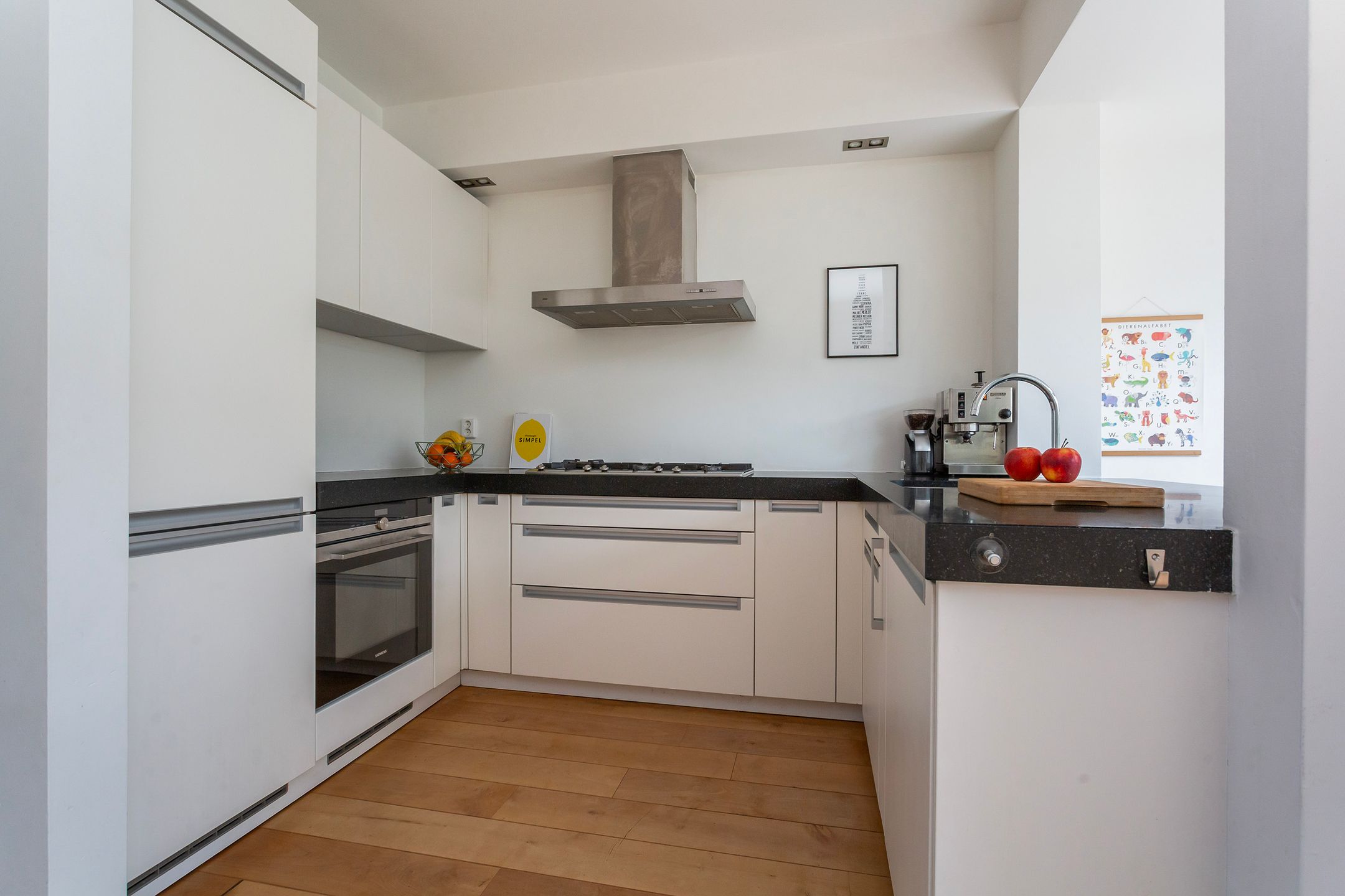 Photo 9 of Obrechtlaan 12