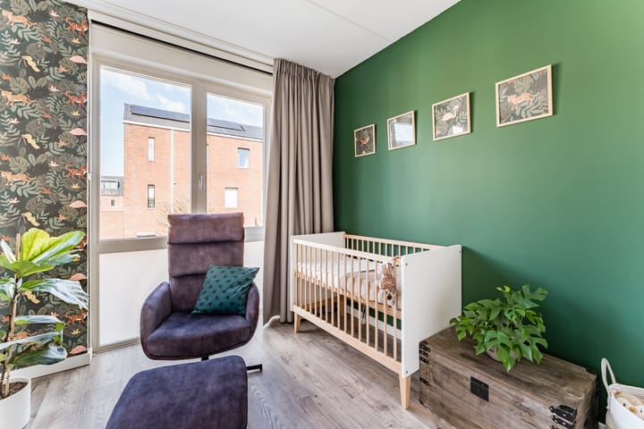 Foto 33 van Van den Broekstraat 55