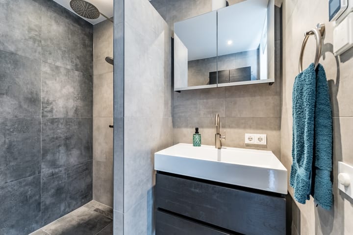 Photo 40 of Van den Broekstraat 55