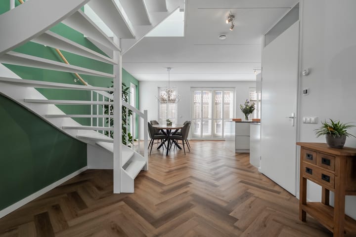 Foto 11 van Koningin Máximalaan 8