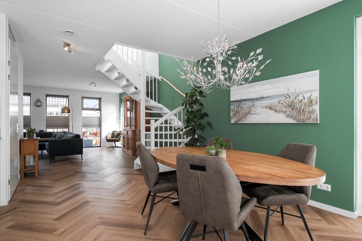 Foto 14 van Koningin Máximalaan 8