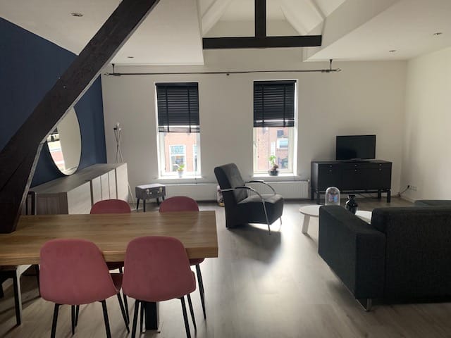 Foto 2 van Marktstraat 21-B