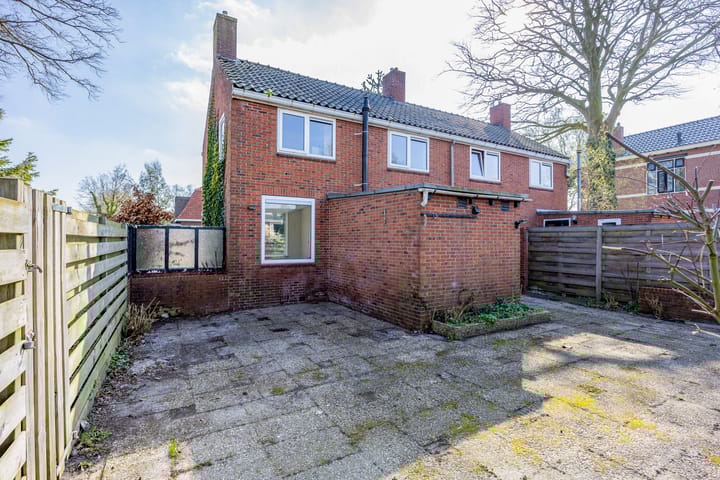 Photo 35 of Kruisweg 54