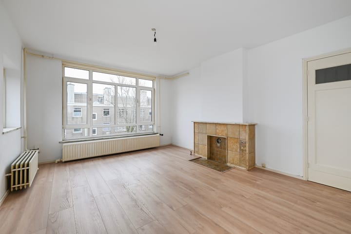 Photo 5 of Goudenregenstraat 338