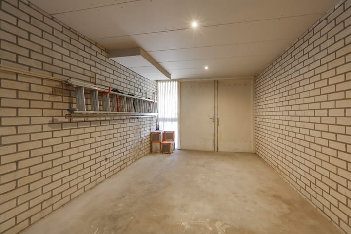 Photo 32 of Ploeg 12