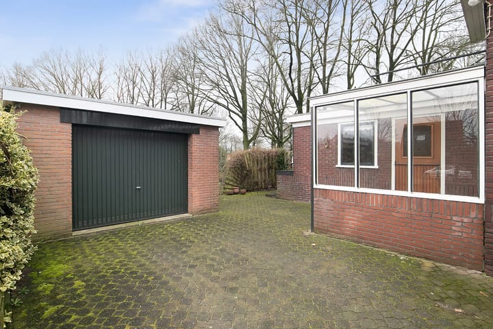 Foto 21 van Almelosestraat 48