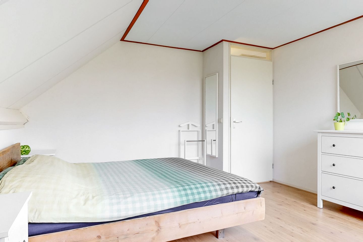 Photo 20 of Steenovenlaan 8