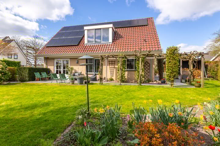 Foto 48 van Fuutlaan 1