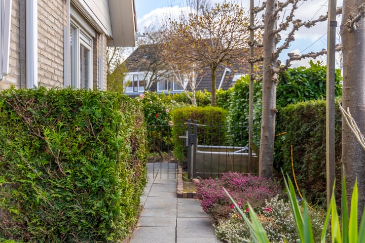 Foto 64 van Fuutlaan 1