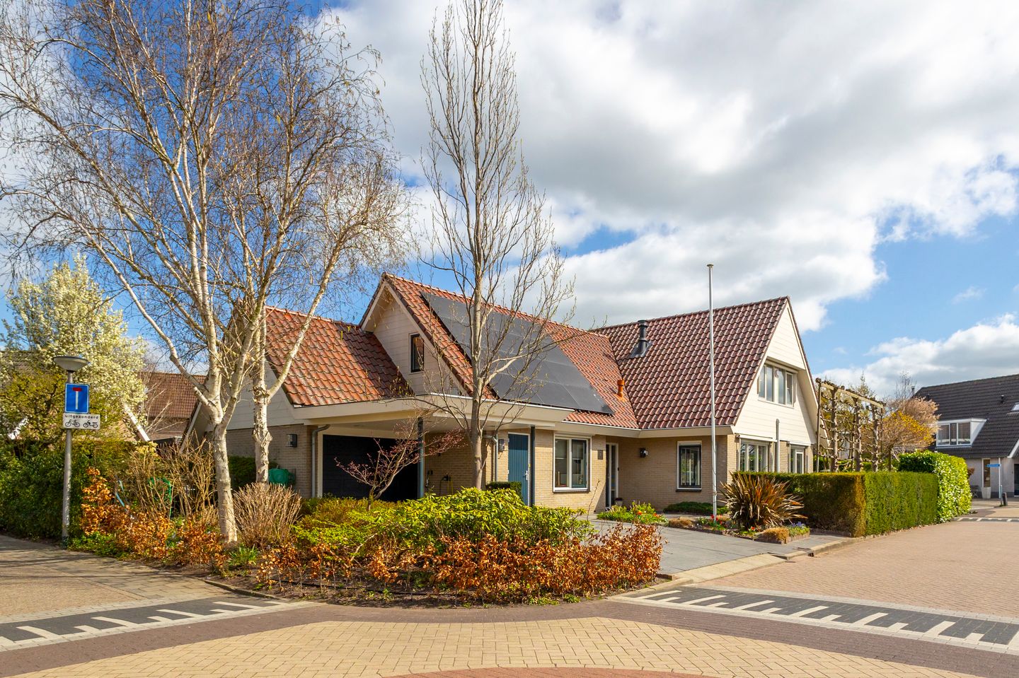 Foto 65 van Fuutlaan 1