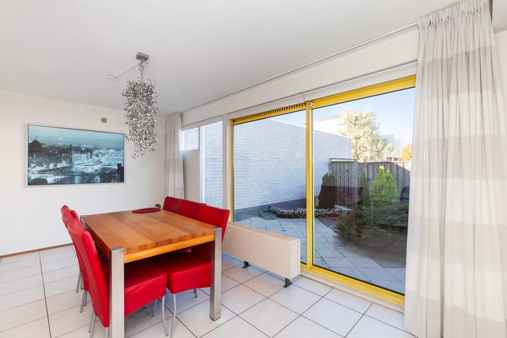 Photo 10 of Joke Smitkade 154