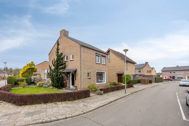 Foto 1 van Lambermonstraat 31