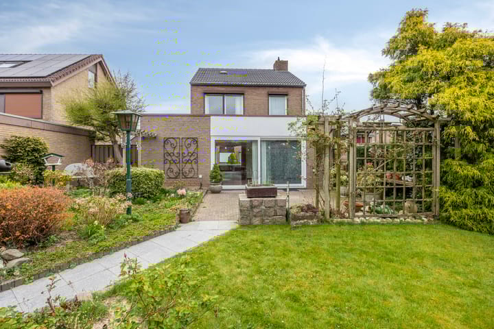 Foto 27 van Lambermonstraat 31