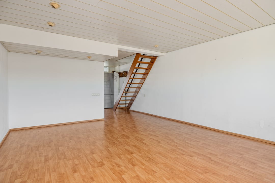 Photo 8 of Zandveldstraat 32