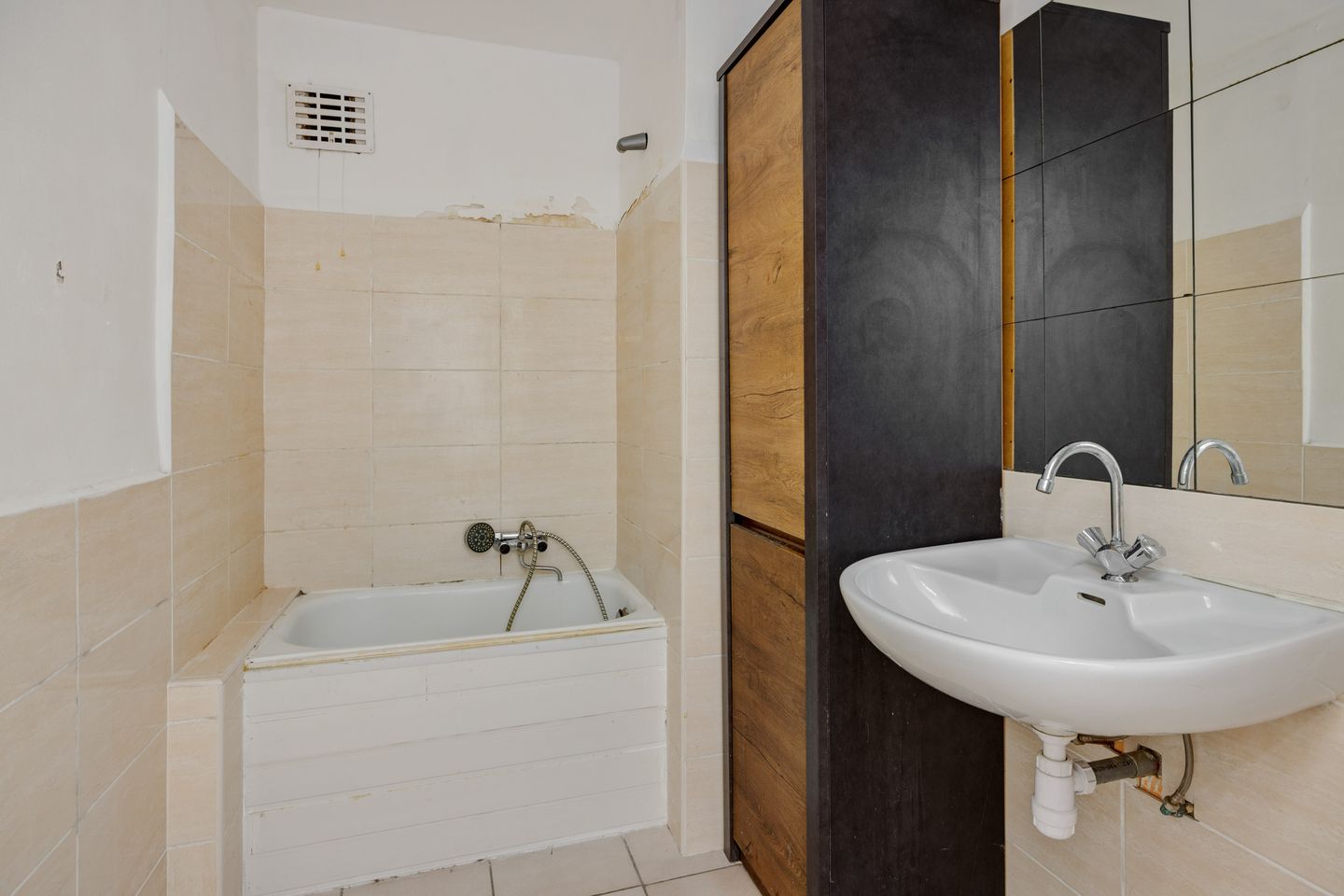 Photo 20 of Zandveldstraat 32