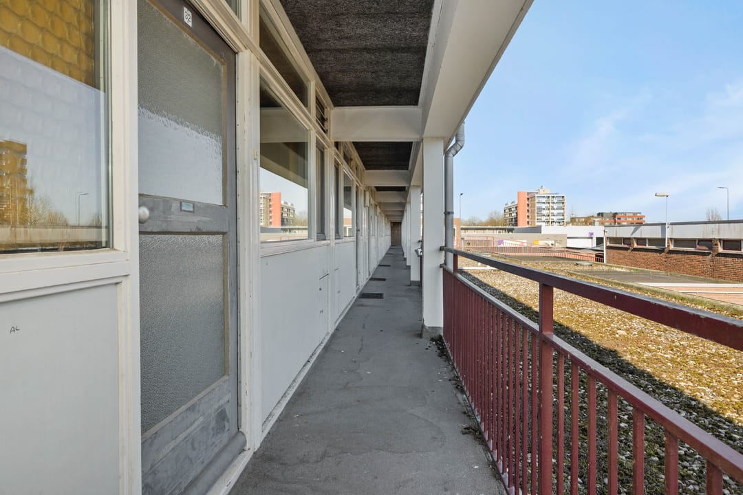 Photo 22 of Zandveldstraat 32