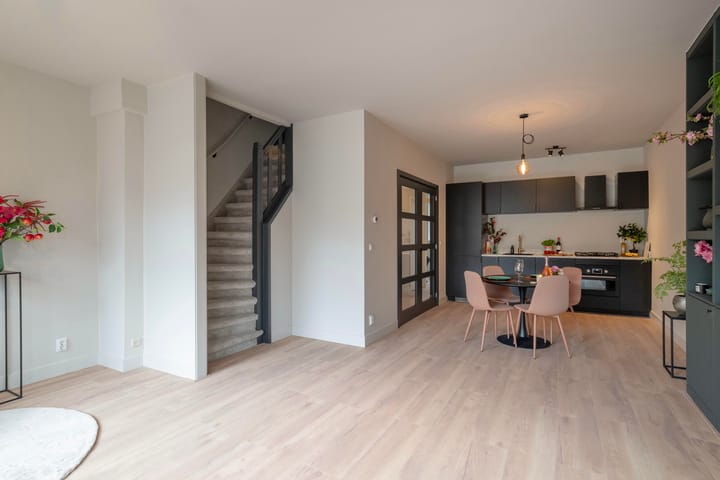 Foto 8 van Lorentzplein 10-B1