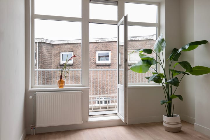 Foto 25 van Lorentzplein 10-B1