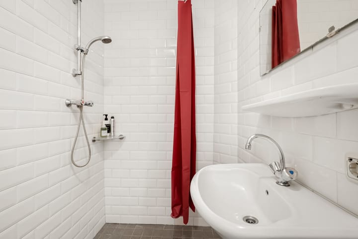 Foto 24 van Makassarstraat 58-2