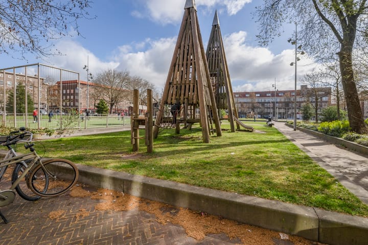 Foto 29 van Makassarstraat 58-2