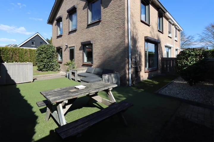 Foto 9 van Kruispad 9