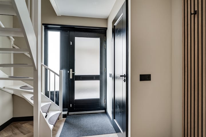 Photo 11 of Commendereijstraat 5