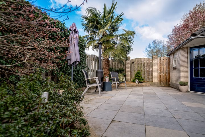 Photo 29 of Commendereijstraat 5