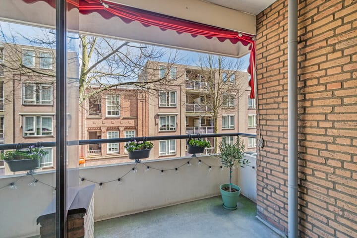 Photo 4 of Stationsstraat 138