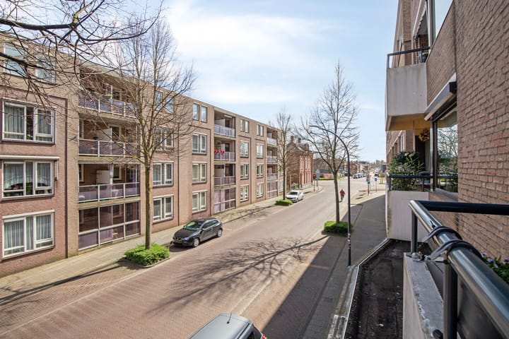 Photo 13 of Stationsstraat 138