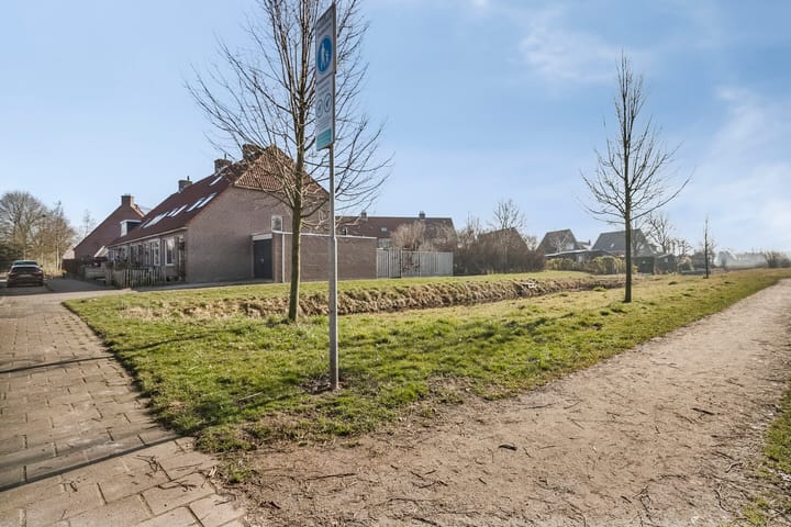 Photo 32 of Melchiorstraat 44